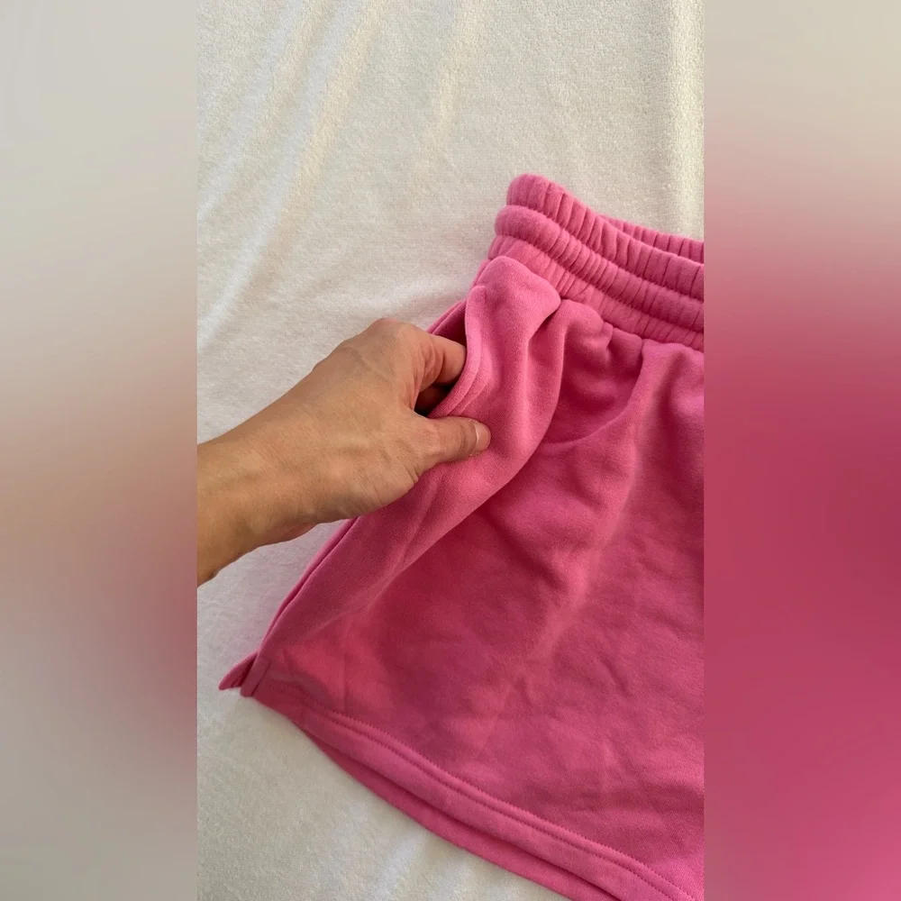 Disney Minnie Mouse Shorts! - Picture 4 of 7
